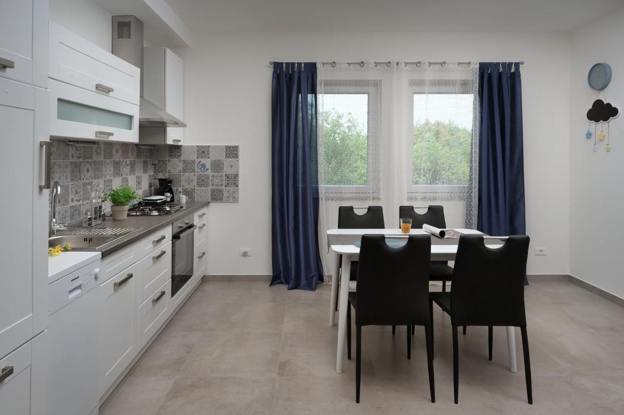 Appartement Aurora à Ližnjan Extérieur photo