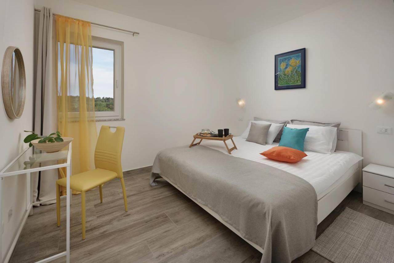 Appartement Aurora à Ližnjan Extérieur photo